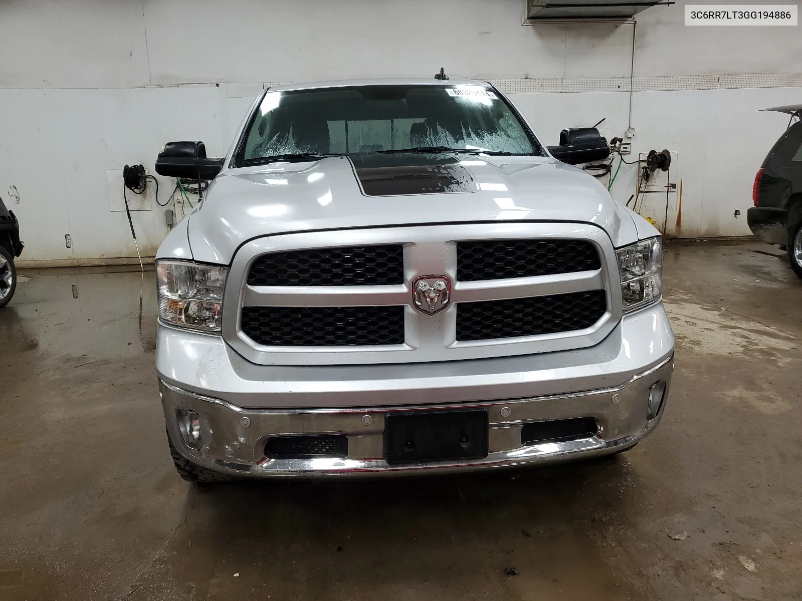 2016 Ram 1500 Slt VIN: 3C6RR7LT3GG194886 Lot: 68329444