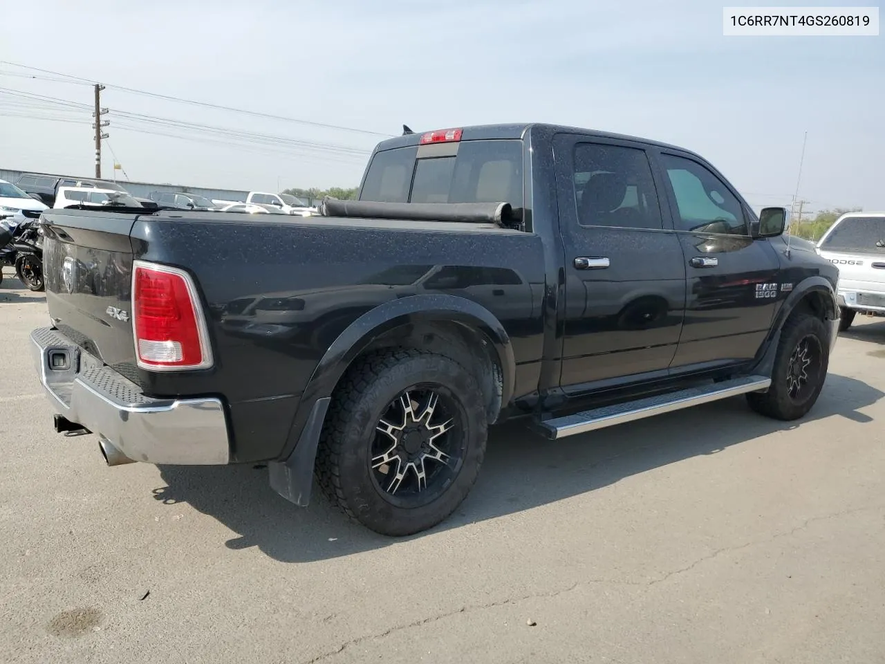 1C6RR7NT4GS260819 2016 Ram 1500 Laramie