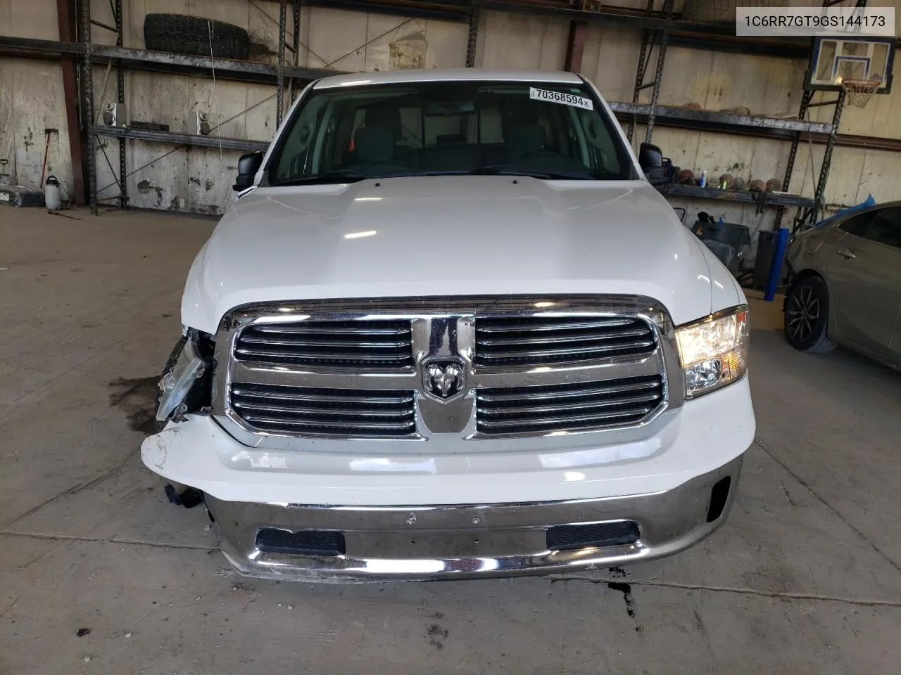 1C6RR7GT9GS144173 2016 Ram 1500 Slt