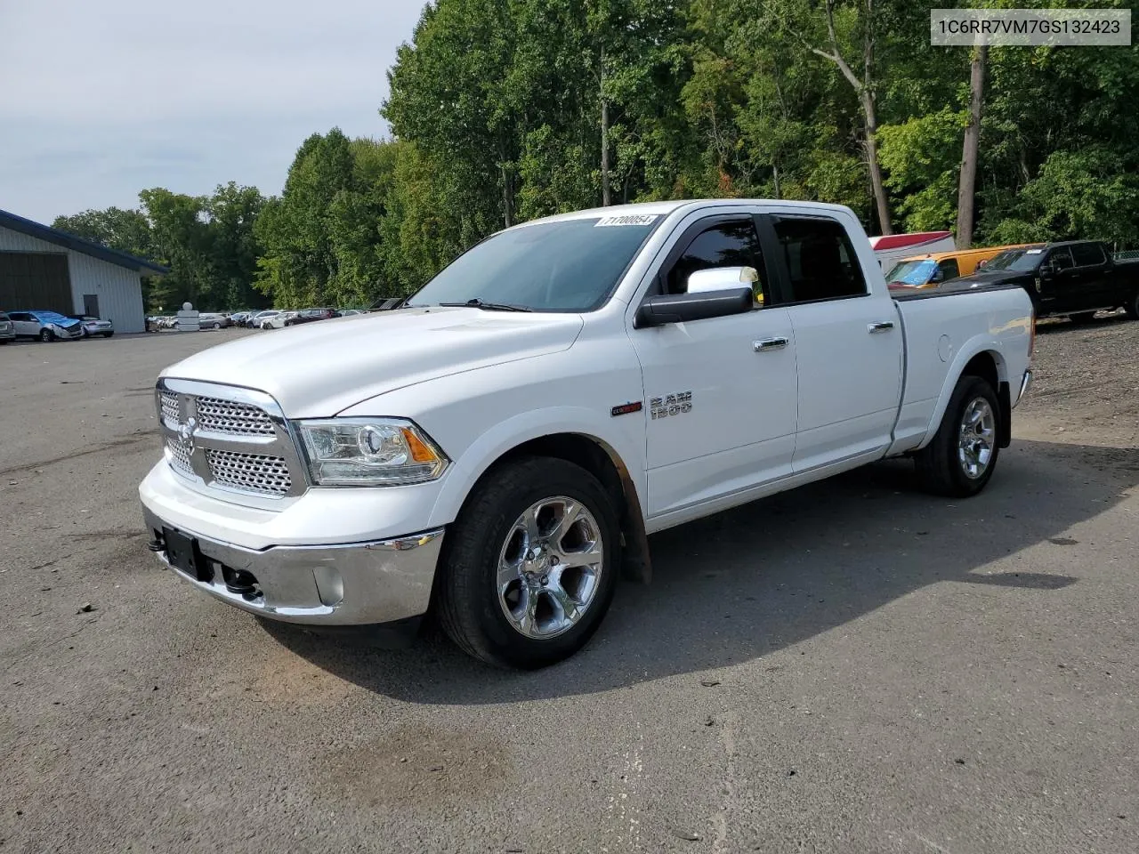 2016 Ram 1500 Laramie VIN: 1C6RR7VM7GS132423 Lot: 71700054