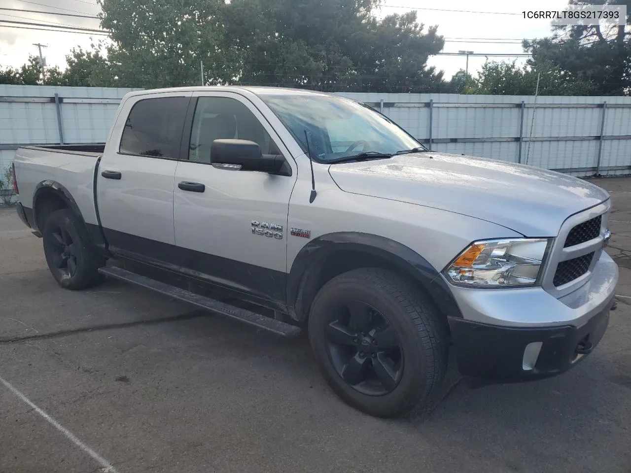 1C6RR7LT8GS217393 2016 Ram 1500 Slt