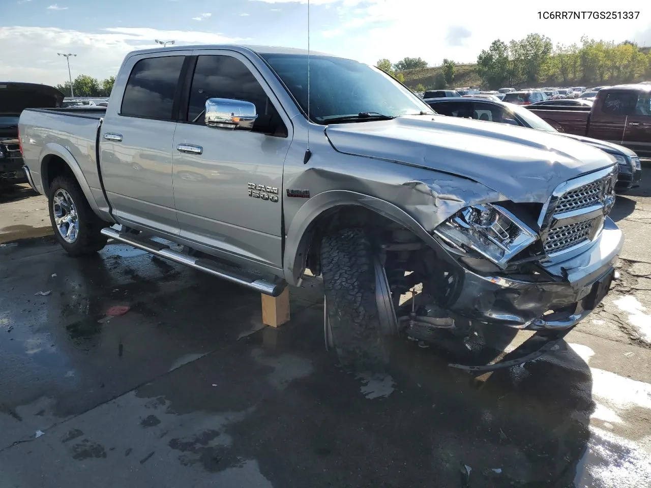 2016 Ram 1500 Laramie VIN: 1C6RR7NT7GS251337 Lot: 73222394