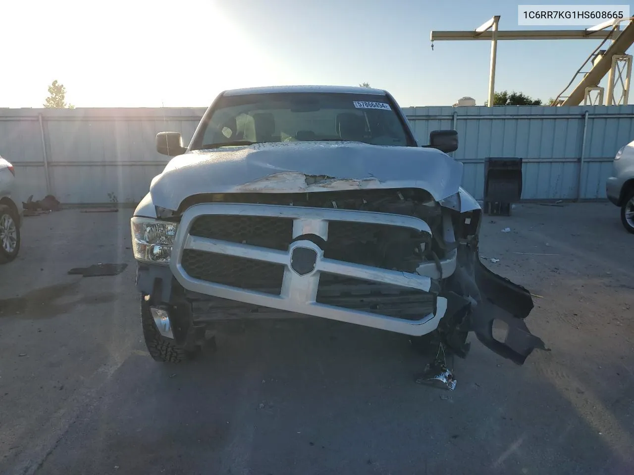 1C6RR7KG1HS608665 2017 Ram 1500 St