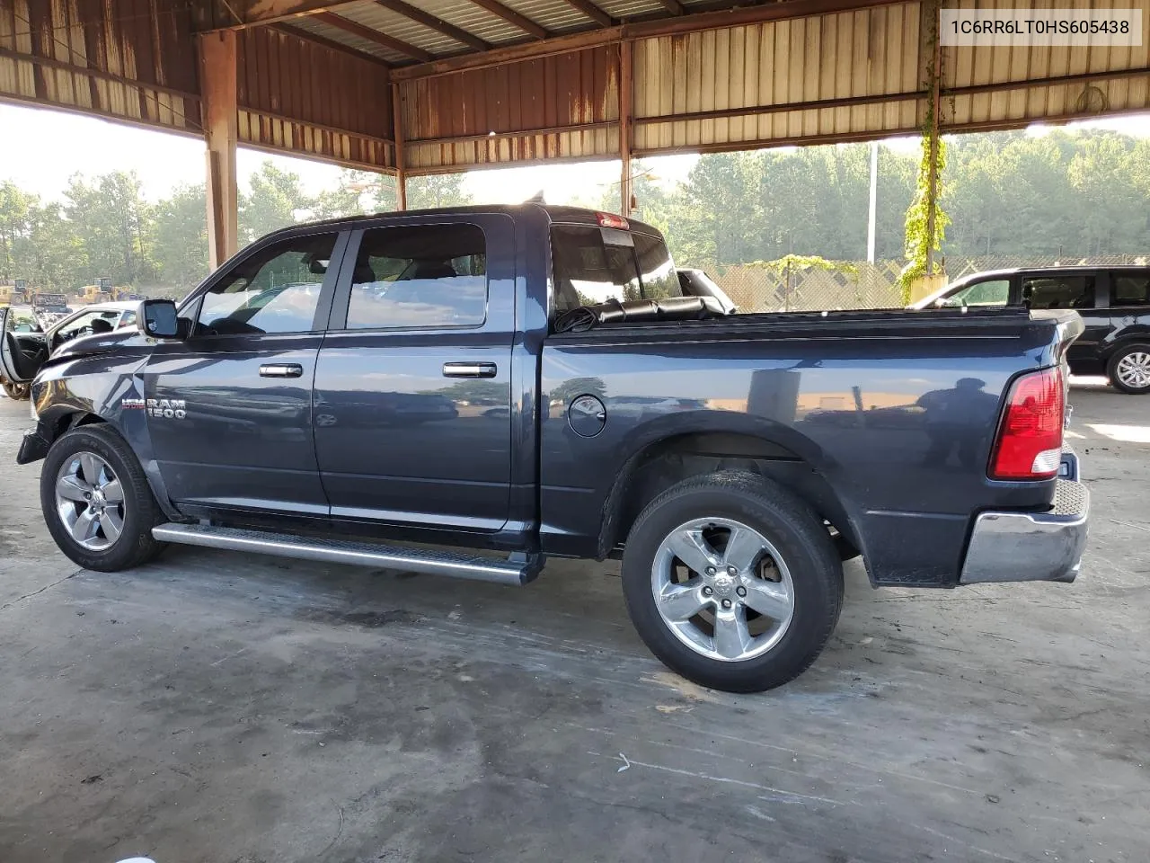 1C6RR6LT0HS605438 2017 Ram 1500 Slt