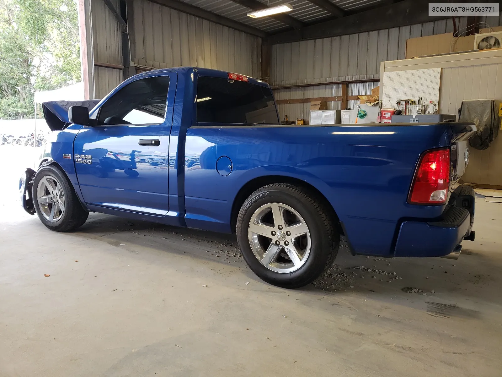 3C6JR6AT8HG563771 2017 Ram 1500 St