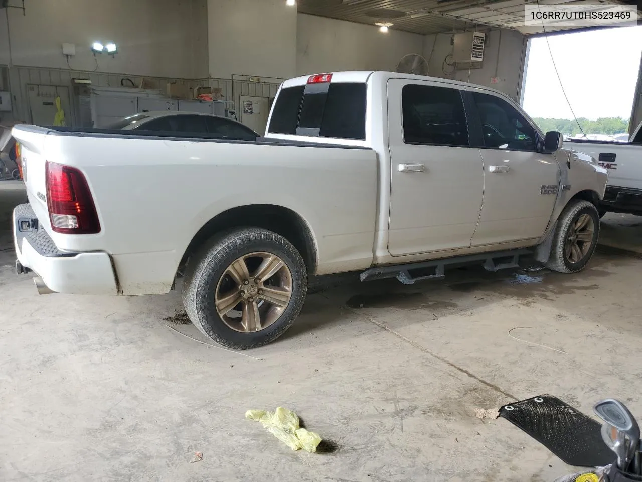 2017 Ram 1500 Sport VIN: 1C6RR7UT0HS523469 Lot: 66750004