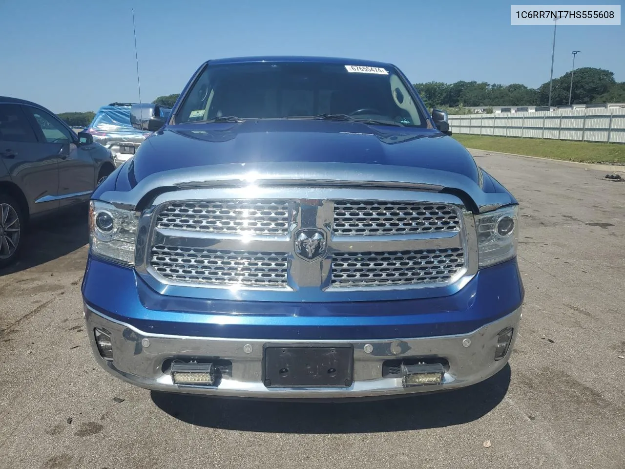 2017 Ram 1500 Laramie VIN: 1C6RR7NT7HS555608 Lot: 67655474