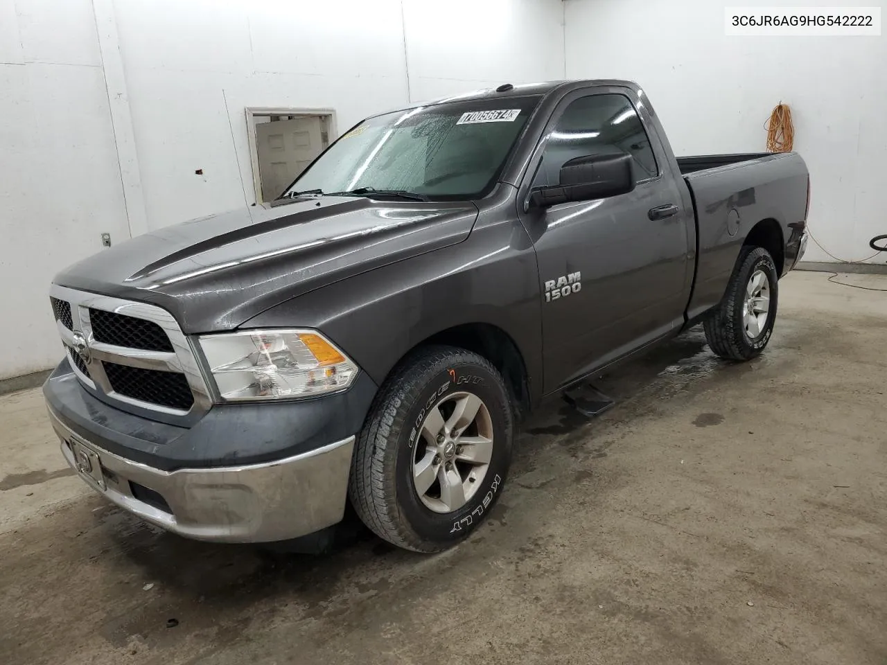 2017 Ram 1500 St VIN: 3C6JR6AG9HG542222 Lot: 70056674