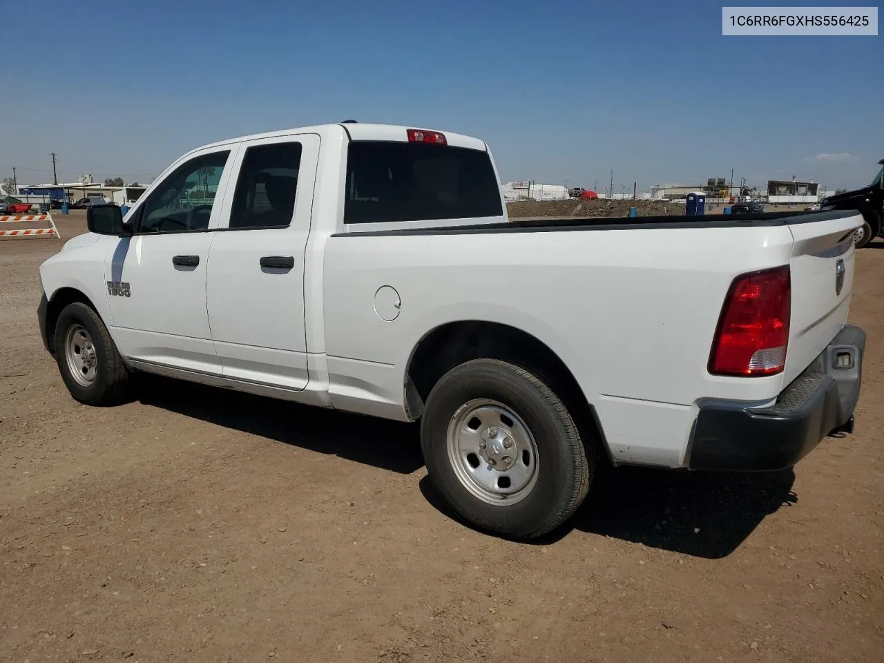 1C6RR6FGXHS556425 2017 Ram 1500 St