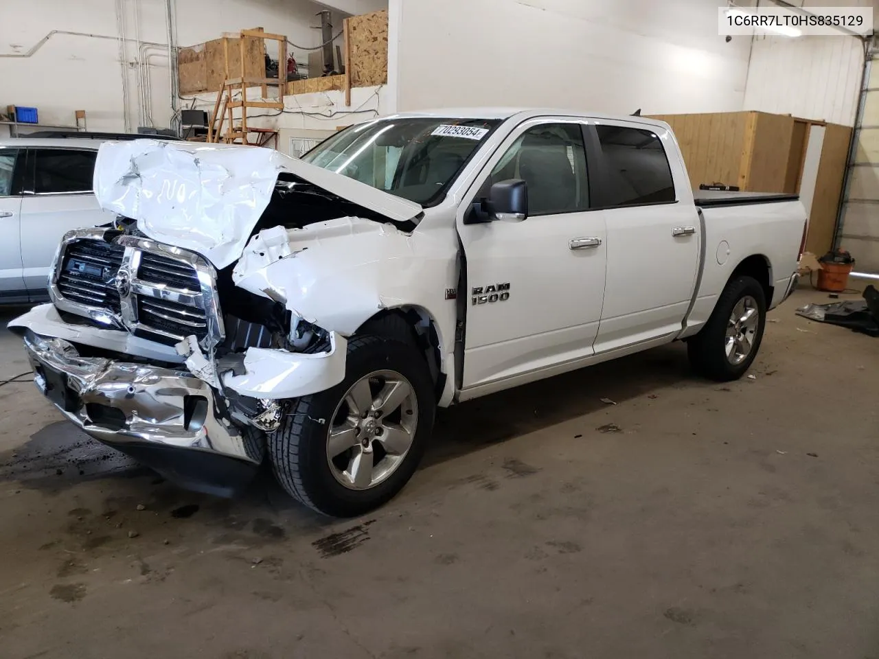 2017 Ram 1500 Slt VIN: 1C6RR7LT0HS835129 Lot: 70293054