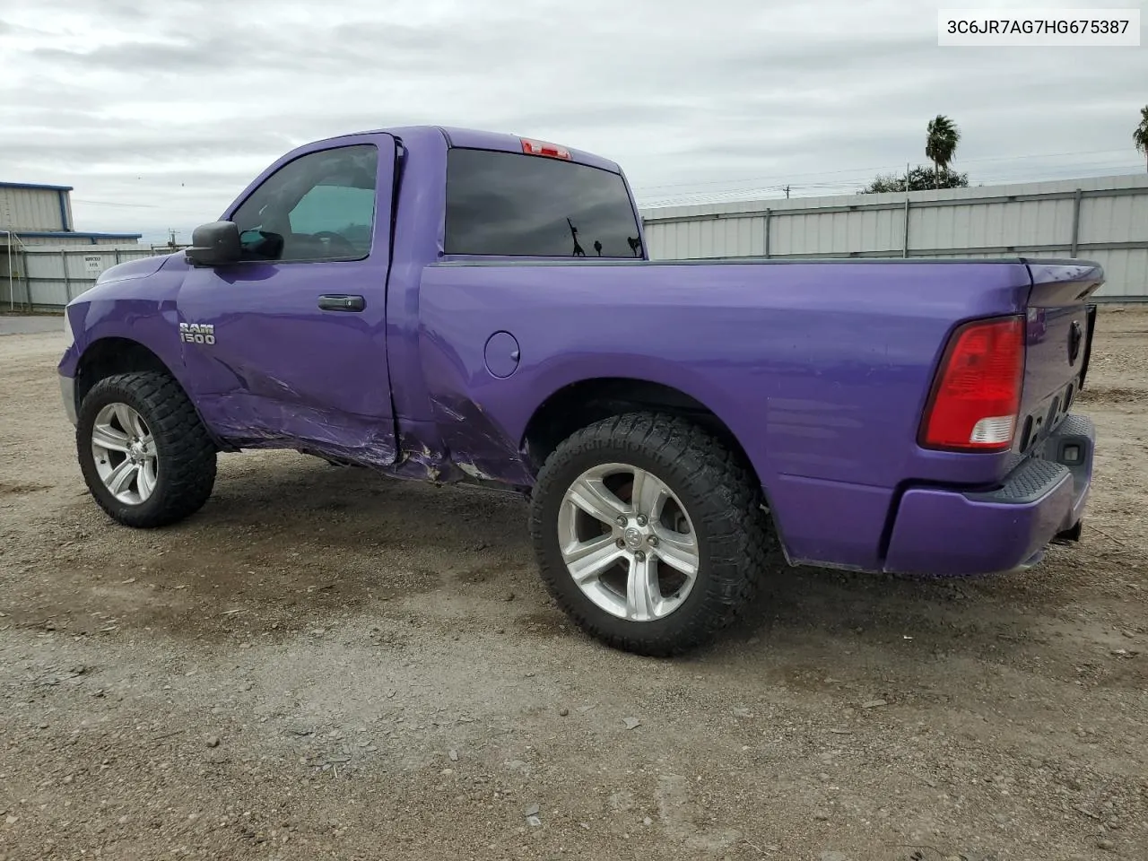 2017 Ram 1500 St VIN: 3C6JR7AG7HG675387 Lot: 70861534