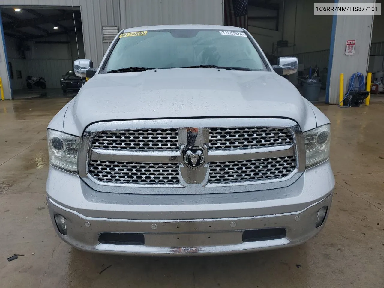 2017 Ram 1500 Laramie VIN: 1C6RR7NM4HS877101 Lot: 71281024