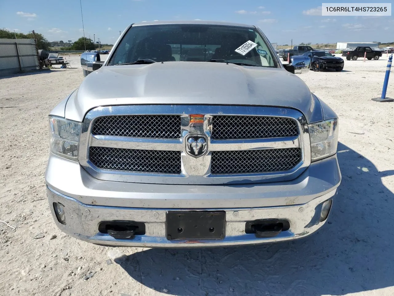 1C6RR6LT4HS723265 2017 Ram 1500 Slt