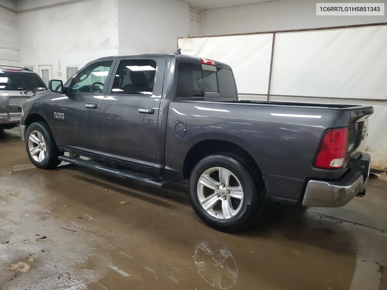 1C6RR7LG1HS851343 2017 Ram 1500 Slt