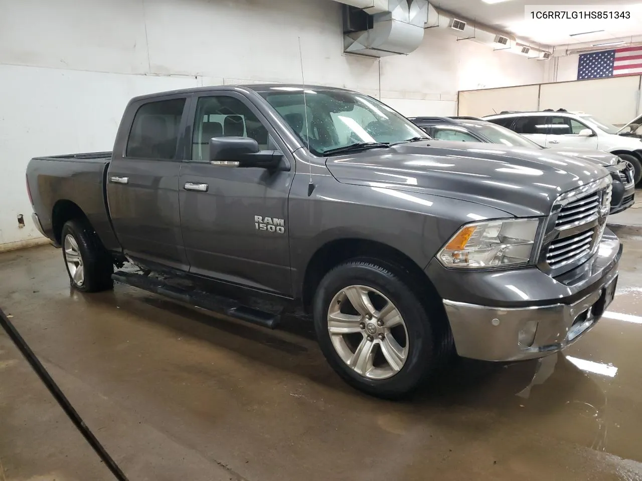 1C6RR7LG1HS851343 2017 Ram 1500 Slt