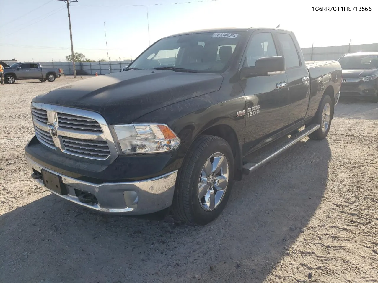 1C6RR7GT1HS713566 2017 Ram 1500 Slt