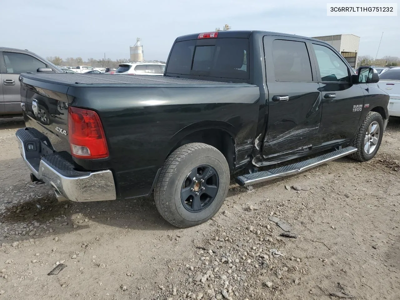 3C6RR7LT1HG751232 2017 Ram 1500 Slt