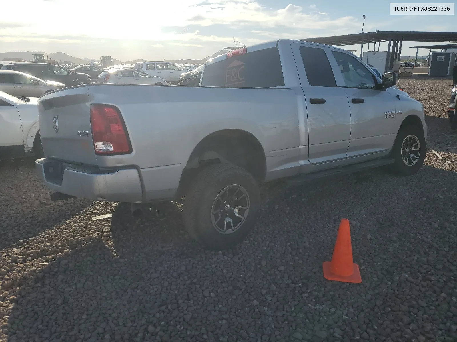 1C6RR7FTXJS221335 2018 Ram 1500 St