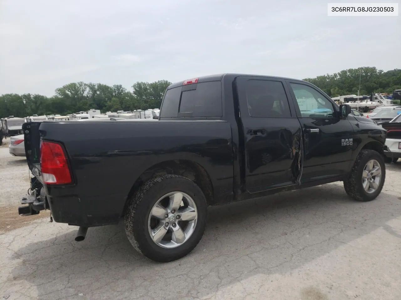 3C6RR7LG8JG230503 2018 Ram 1500 Slt