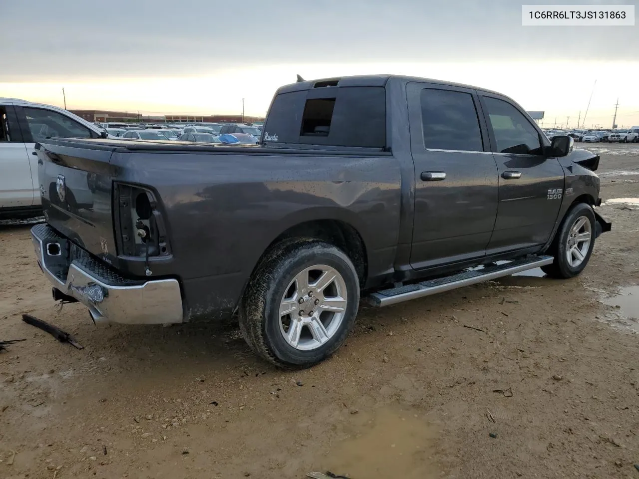 1C6RR6LT3JS131863 2018 Ram 1500 Slt