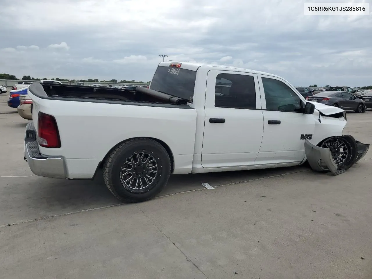 1C6RR6KG1JS285816 2018 Ram 1500 St