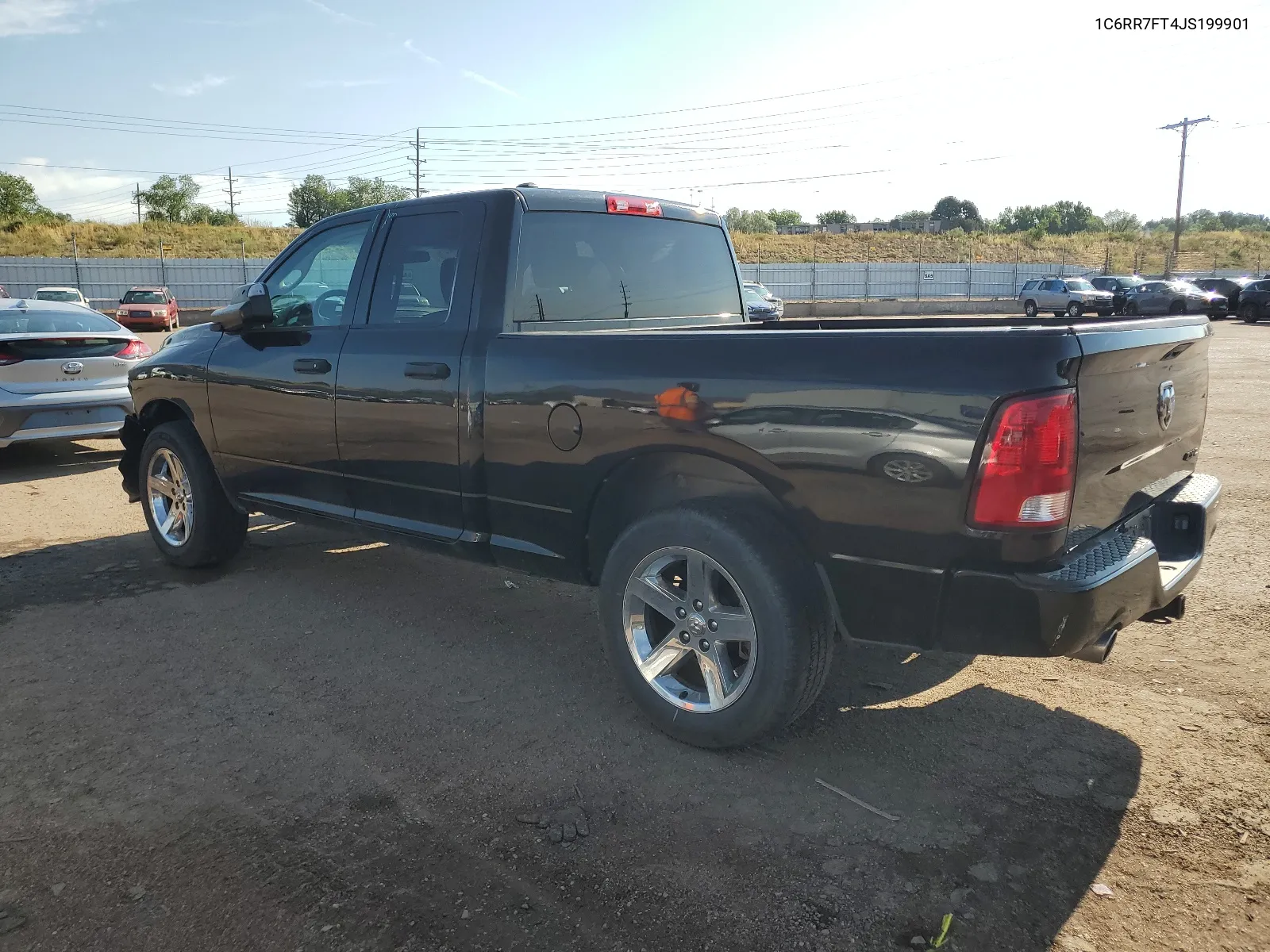 1C6RR7FT4JS199901 2018 Ram 1500 St