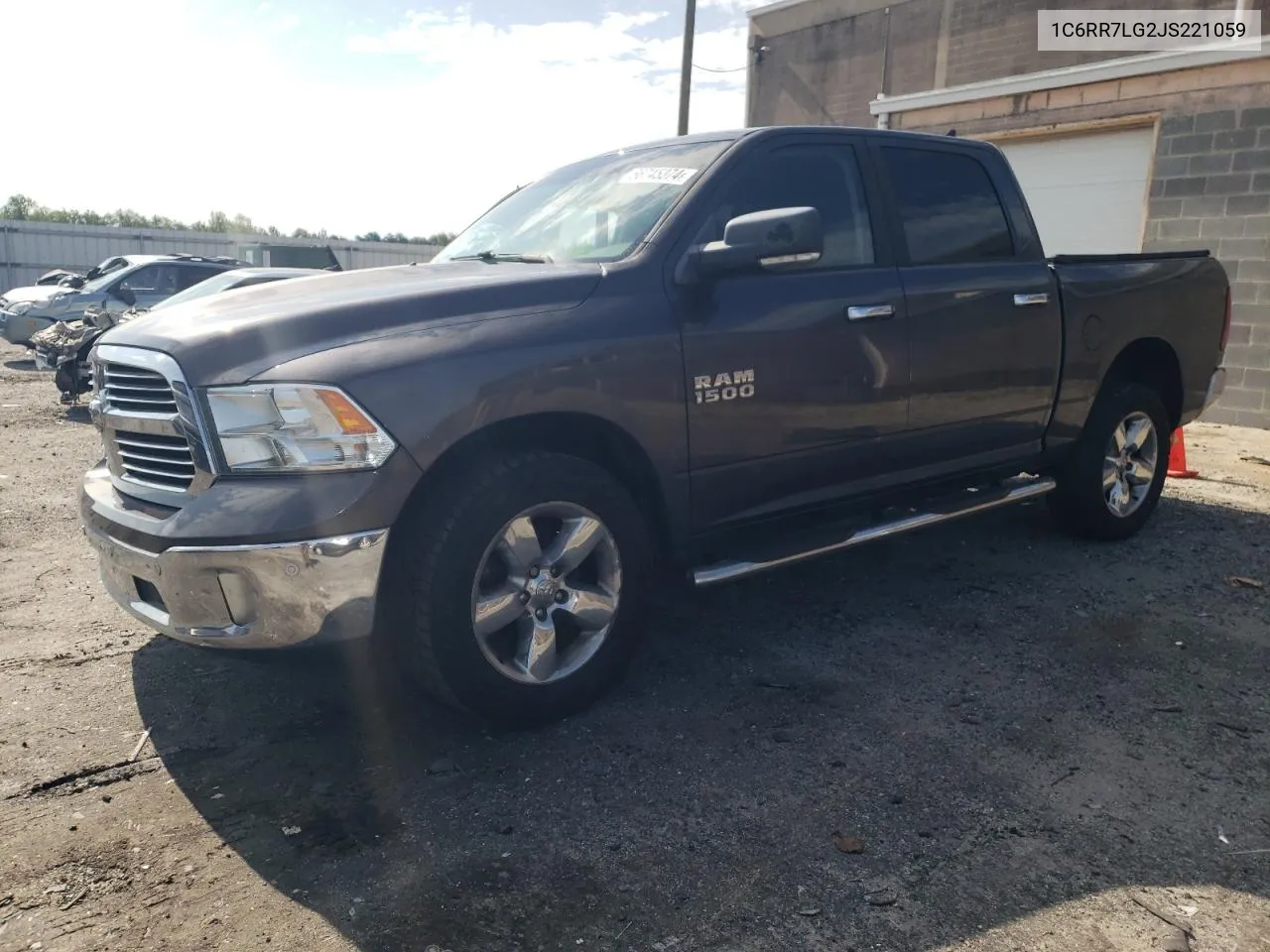 1C6RR7LG2JS221059 2018 Ram 1500 Slt