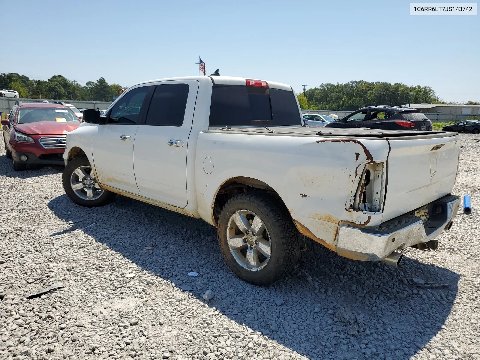 2018 Ram 1500 Slt VIN: 1C6RR6LT7JS143742 Lot: 68319054