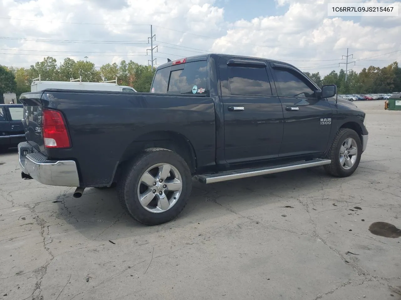 1C6RR7LG9JS215467 2018 Ram 1500 Slt