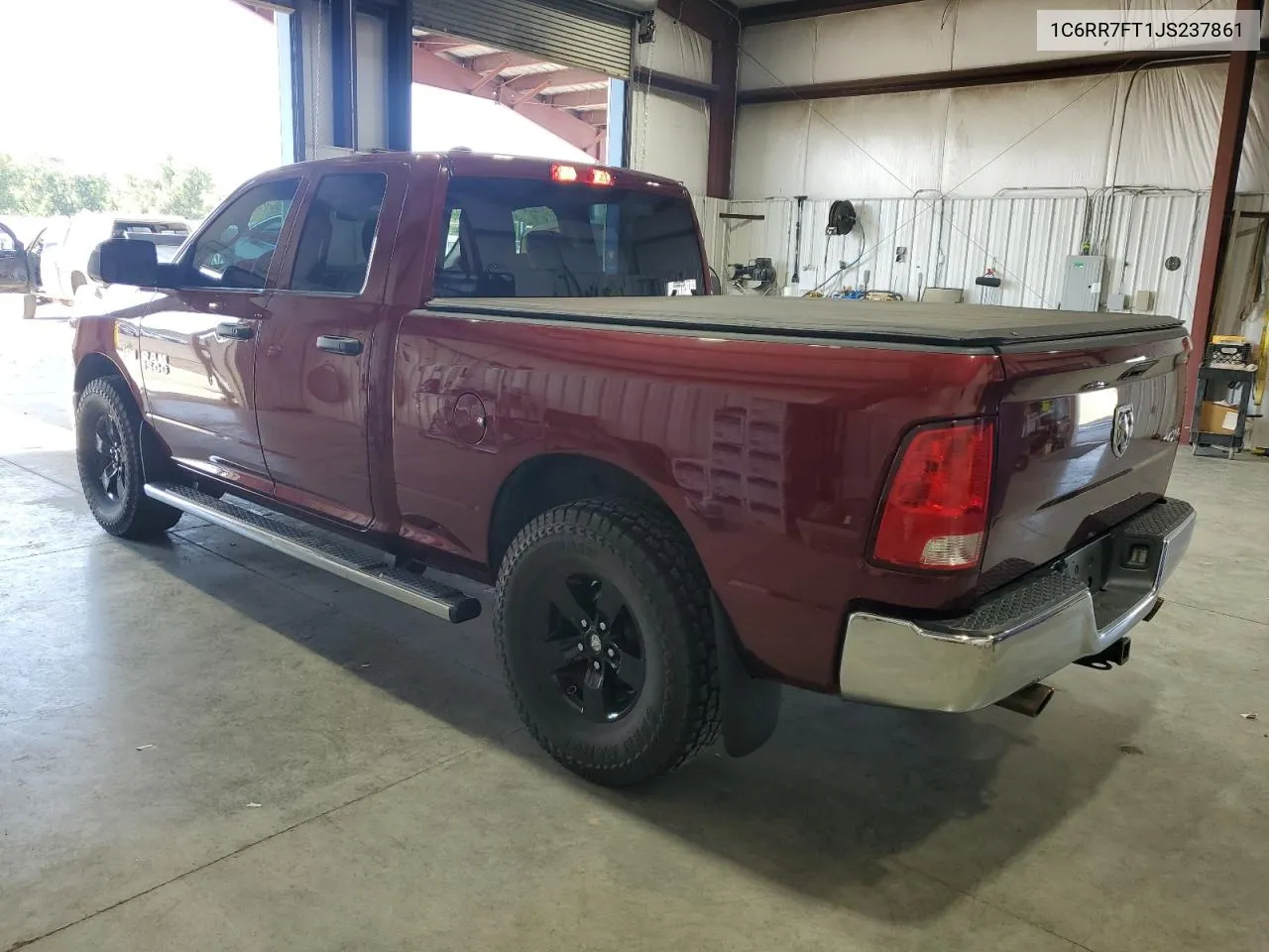 2018 Ram 1500 St VIN: 1C6RR7FT1JS237861 Lot: 70775554