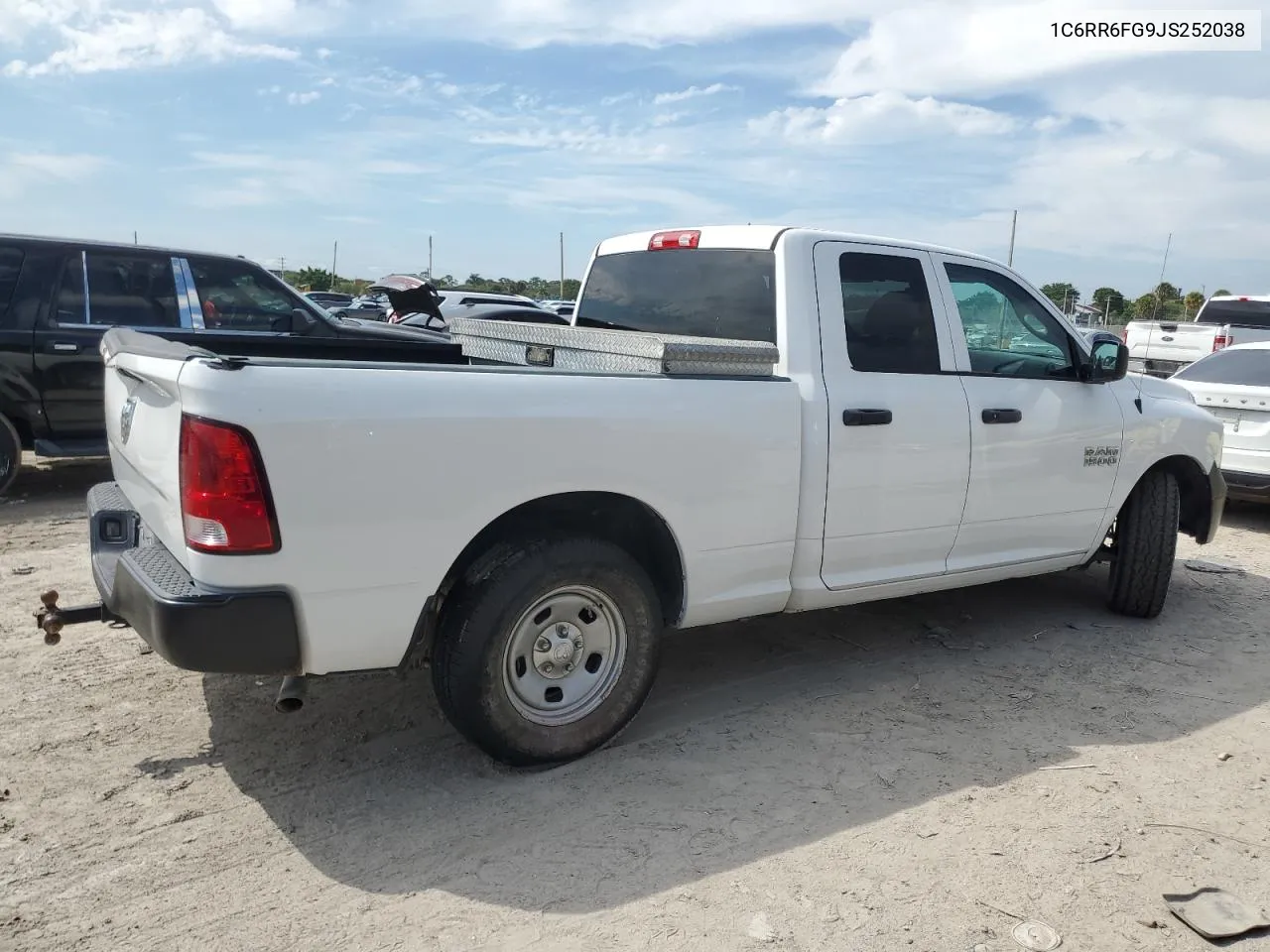 2018 Ram 1500 St VIN: 1C6RR6FG9JS252038 Lot: 72157584