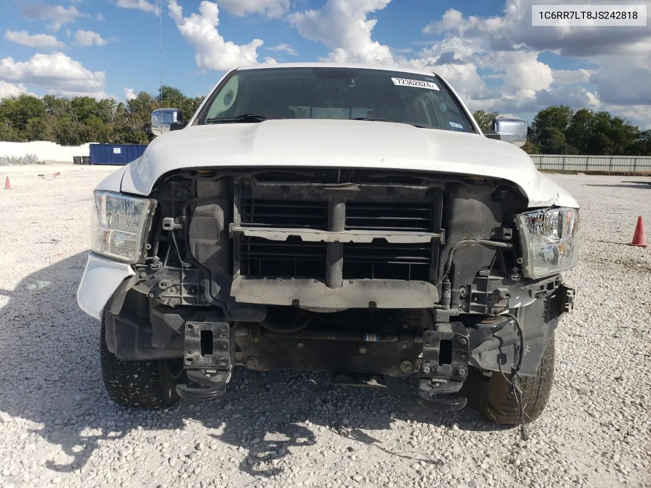 1C6RR7LT8JS242818 2018 Ram 1500 Slt