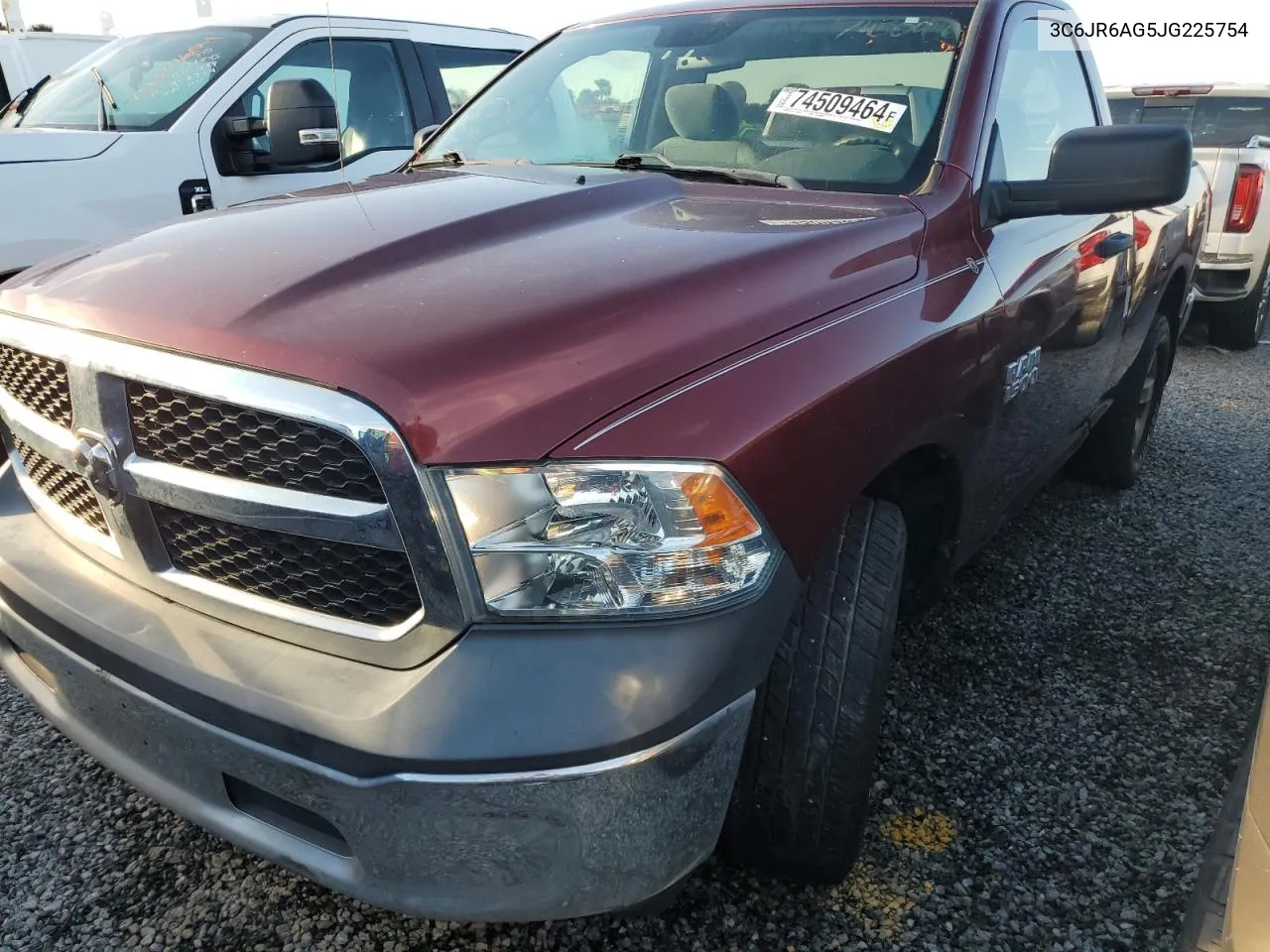 2018 Ram 1500 St VIN: 3C6JR6AG5JG225754 Lot: 74509464