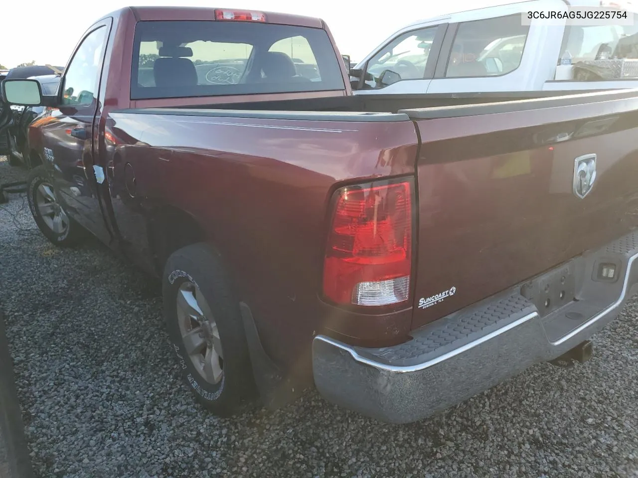 2018 Ram 1500 St VIN: 3C6JR6AG5JG225754 Lot: 74509464