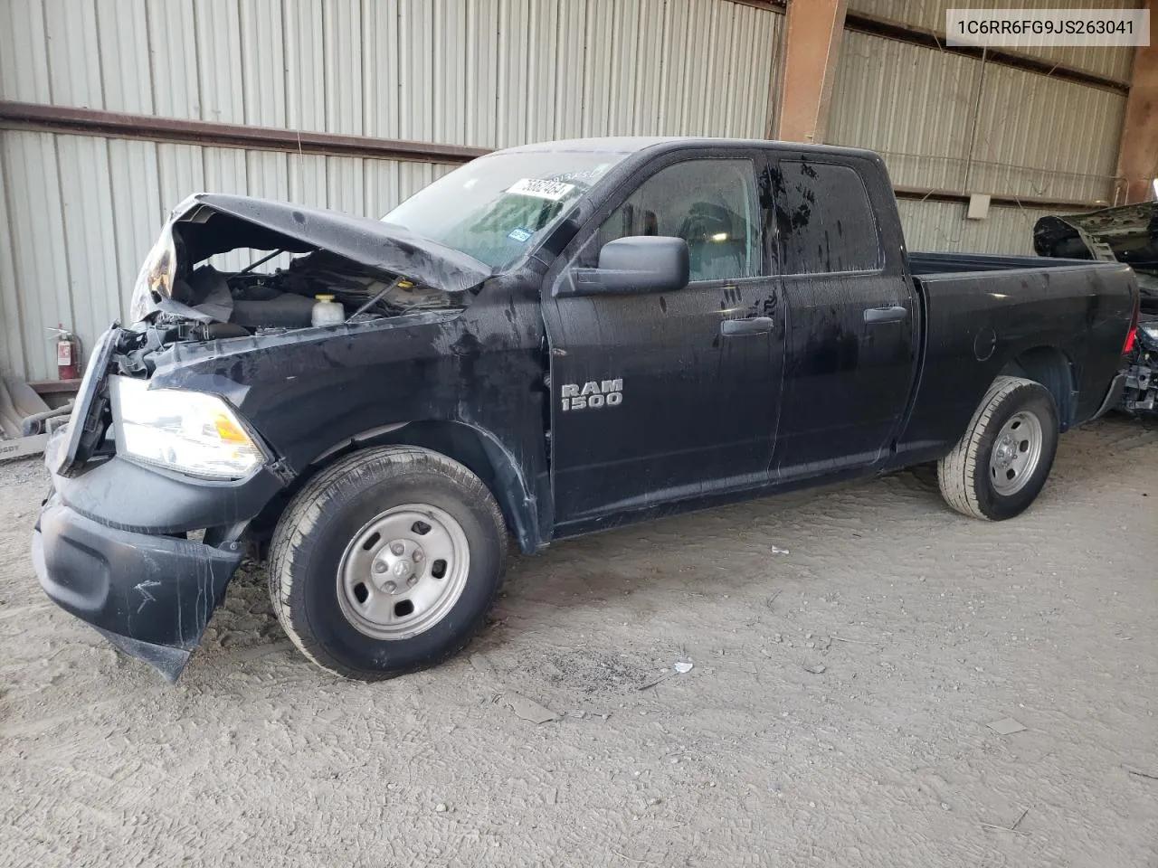 1C6RR6FG9JS263041 2018 Ram 1500 St