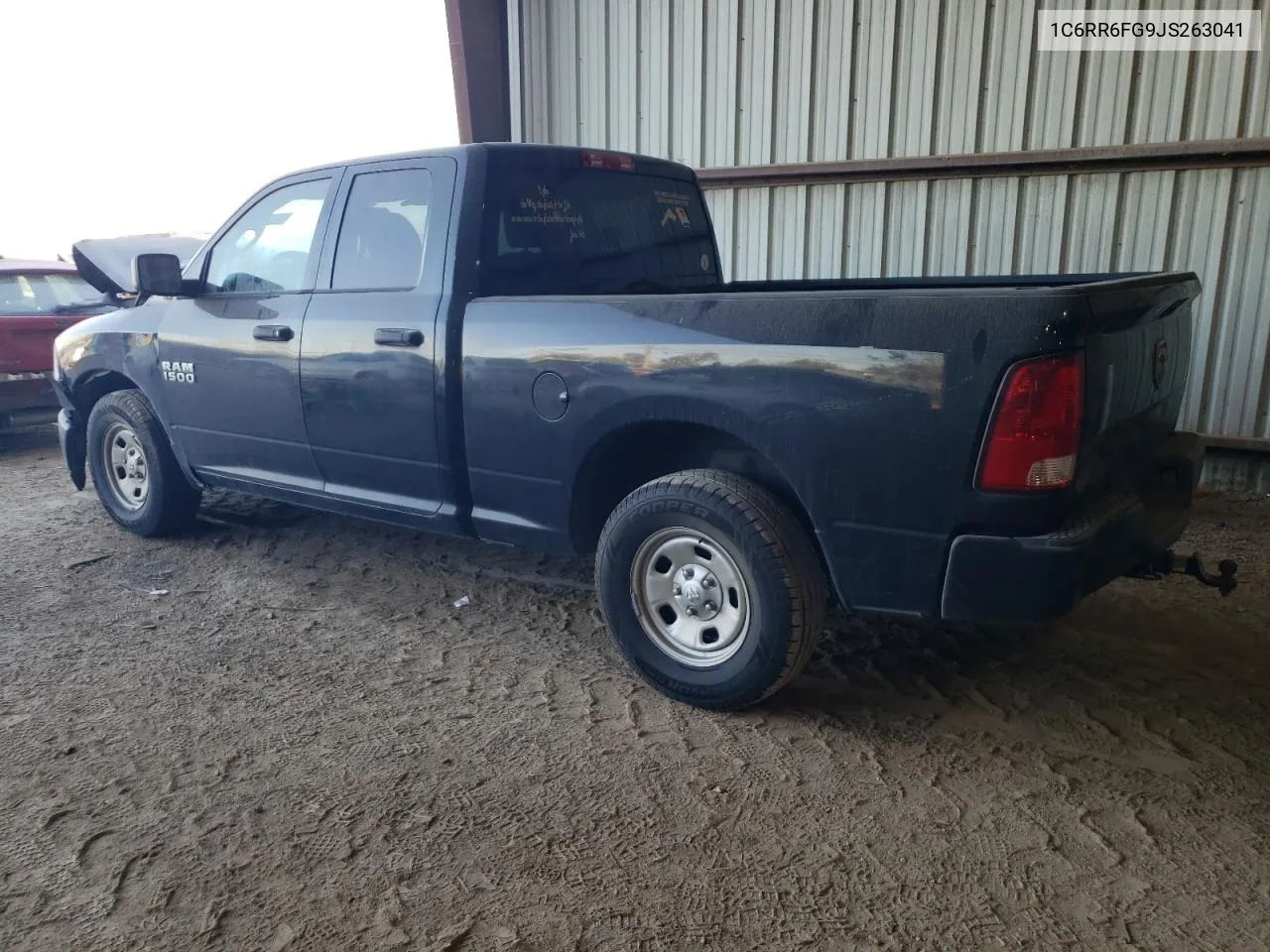 1C6RR6FG9JS263041 2018 Ram 1500 St