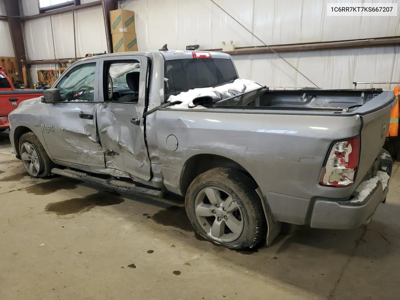 1C6RR7KT7KS667207 2019 Ram 1500 Classic Tradesman