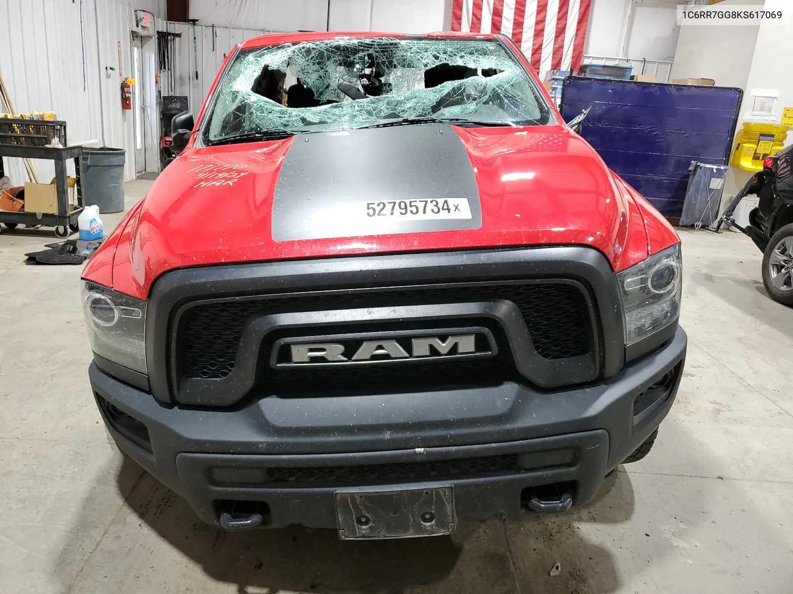 2019 Ram 1500 Classic Slt VIN: 1C6RR7GG8KS617069 Lot: 52795734