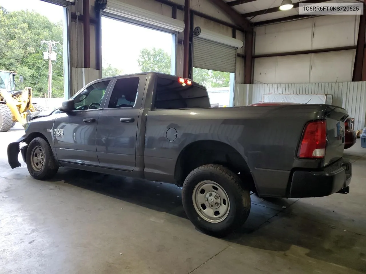 1C6RR6FT0KS720625 2019 Ram 1500 Classic Tradesman