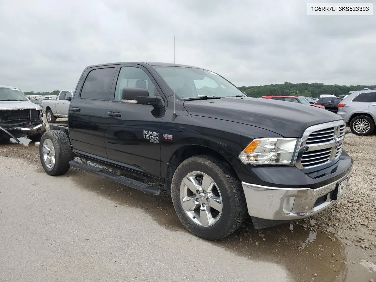 1C6RR7LT3KS523393 2019 Ram 1500 Classic Slt