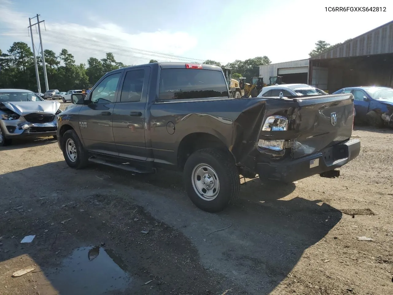 2019 Ram 1500 Classic Tradesman VIN: 1C6RR6FGXKS642812 Lot: 62077054