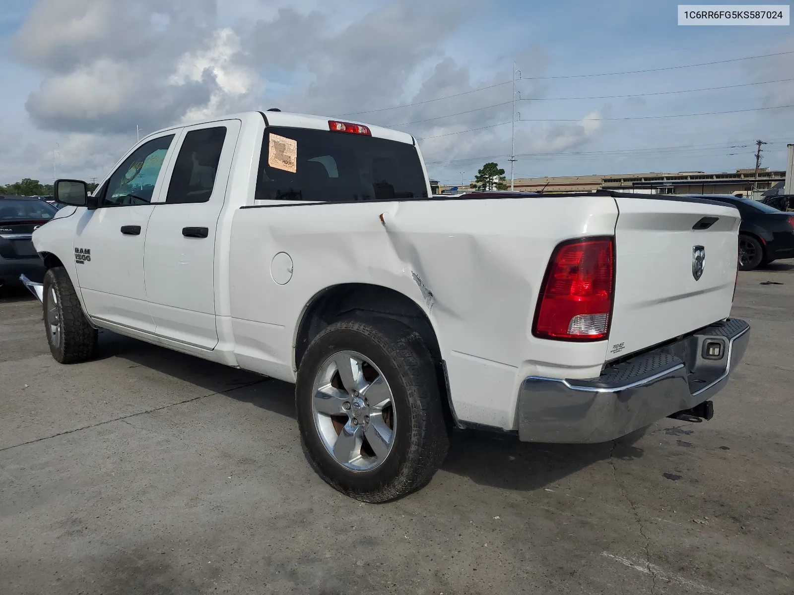 1C6RR6FG5KS587024 2019 Ram 1500 Classic Tradesman