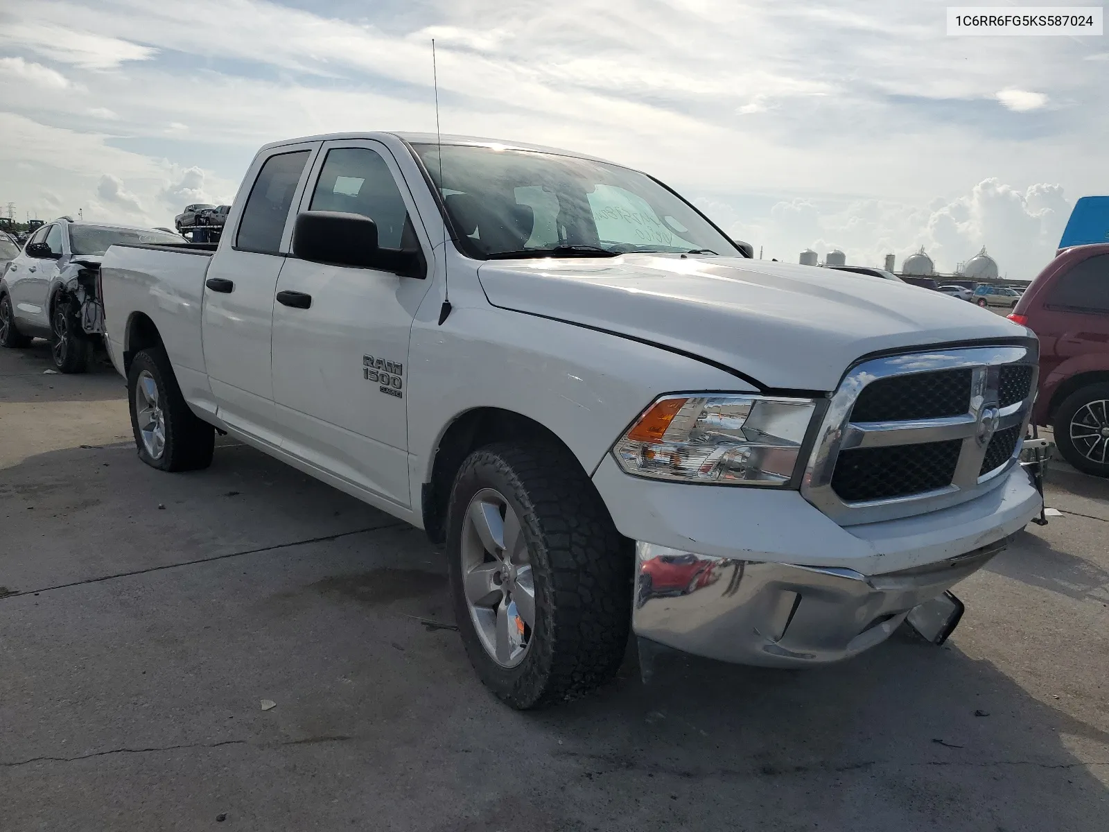 2019 Ram 1500 Classic Tradesman VIN: 1C6RR6FG5KS587024 Lot: 64257824