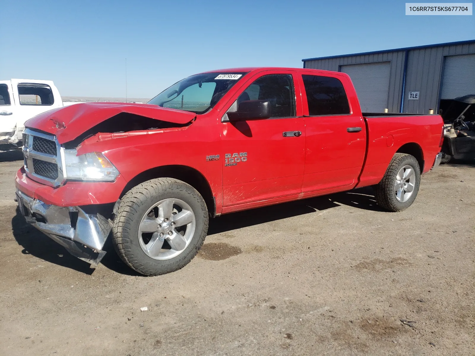 1C6RR7ST5KS677704 2019 Ram 1500 Classic Tradesman