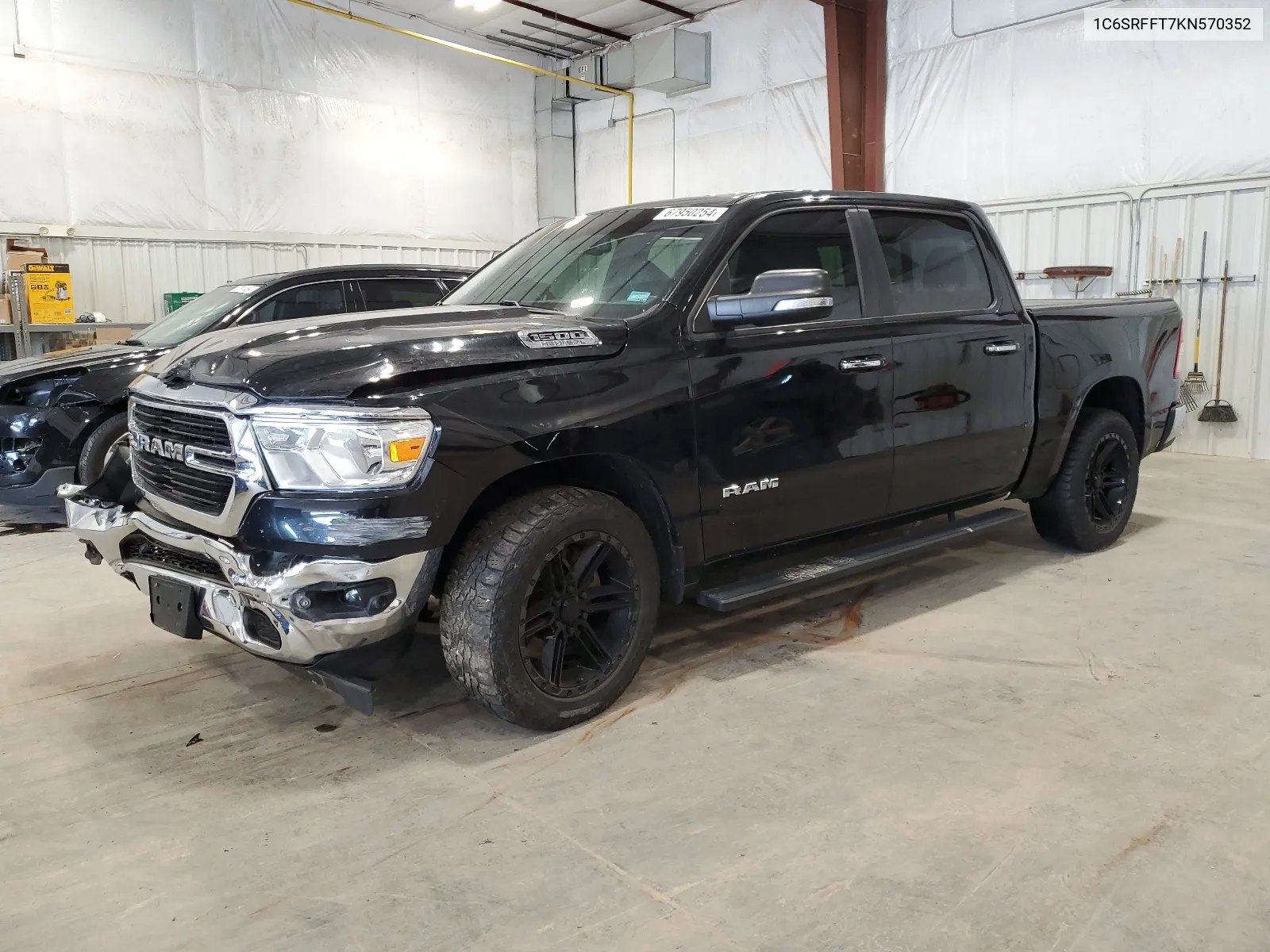 1C6SRFFT7KN570352 2019 Ram 1500 Big Horn/Lone Star