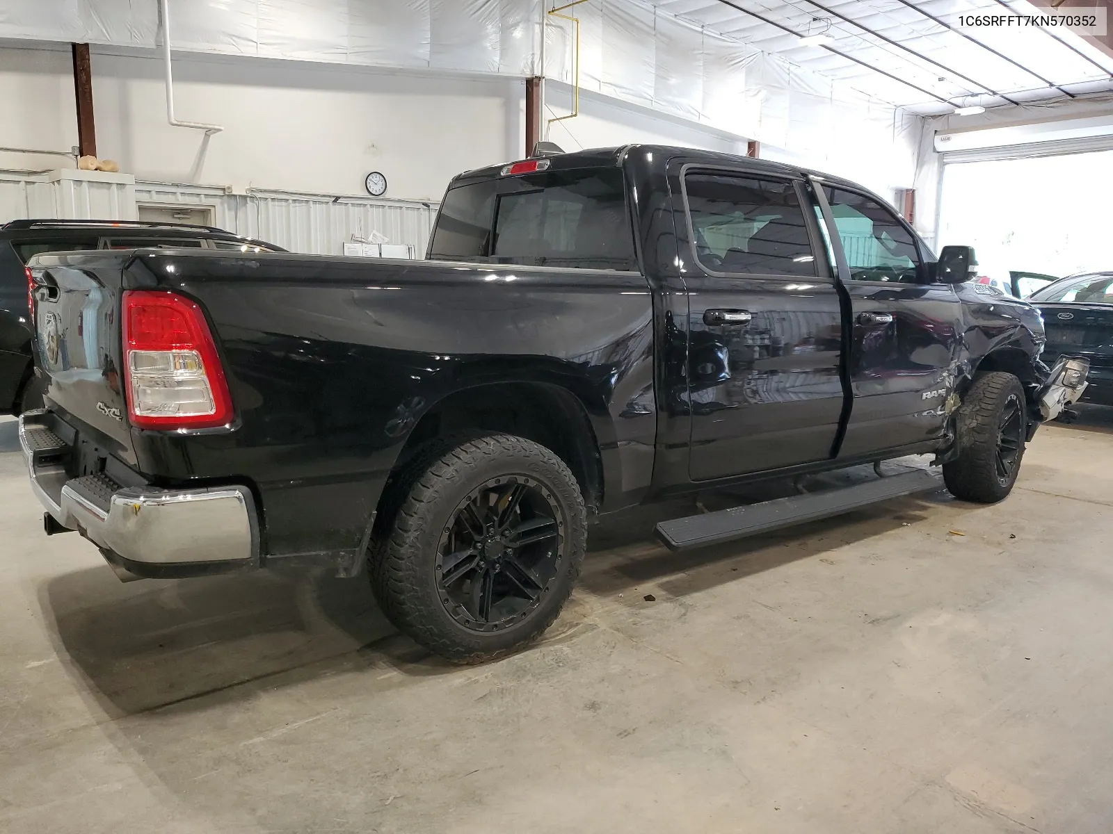 1C6SRFFT7KN570352 2019 Ram 1500 Big Horn/Lone Star