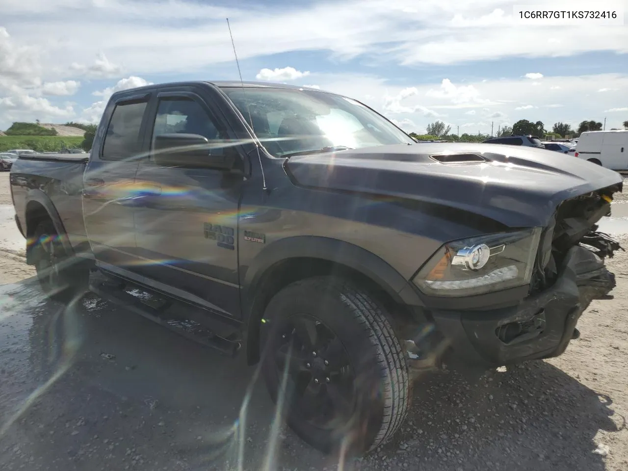 1C6RR7GT1KS732416 2019 Ram 1500 Classic Slt