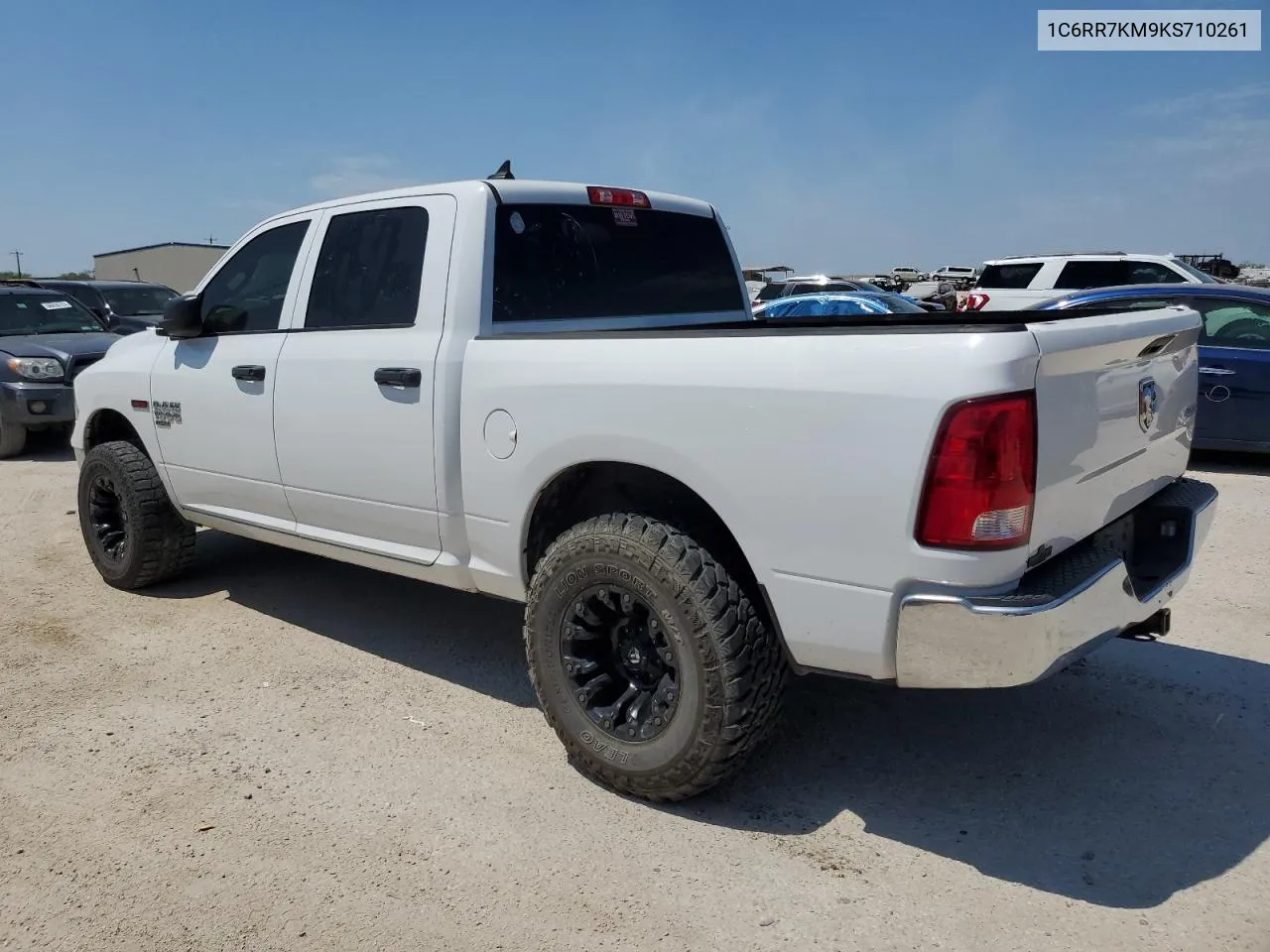 1C6RR7KM9KS710261 2019 Ram 1500 Classic Tradesman