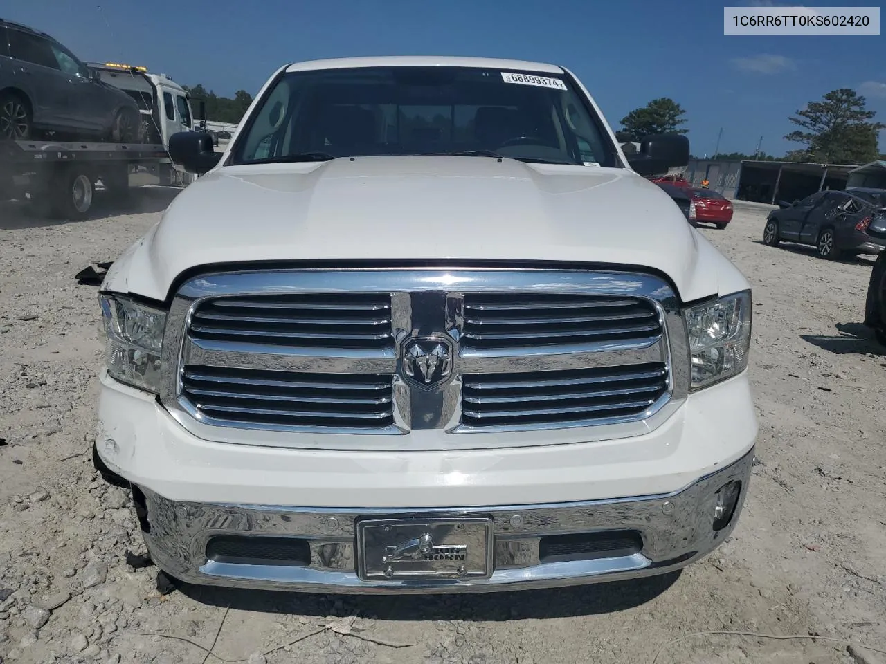 1C6RR6TT0KS602420 2019 Ram 1500 Classic Slt