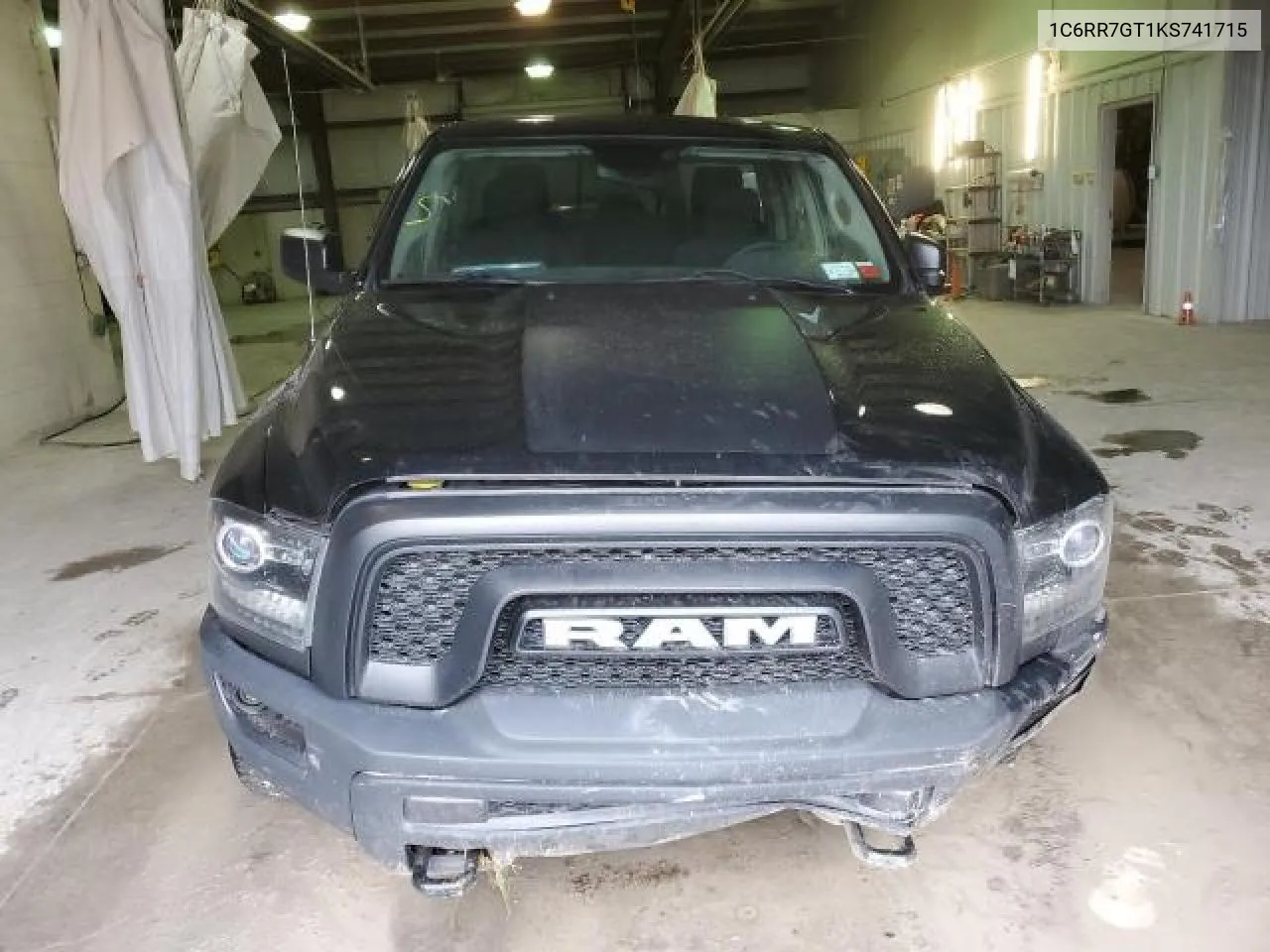 1C6RR7GT1KS741715 2019 Ram 1500 Classic Slt